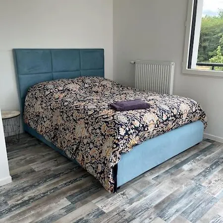 Mi Casa *